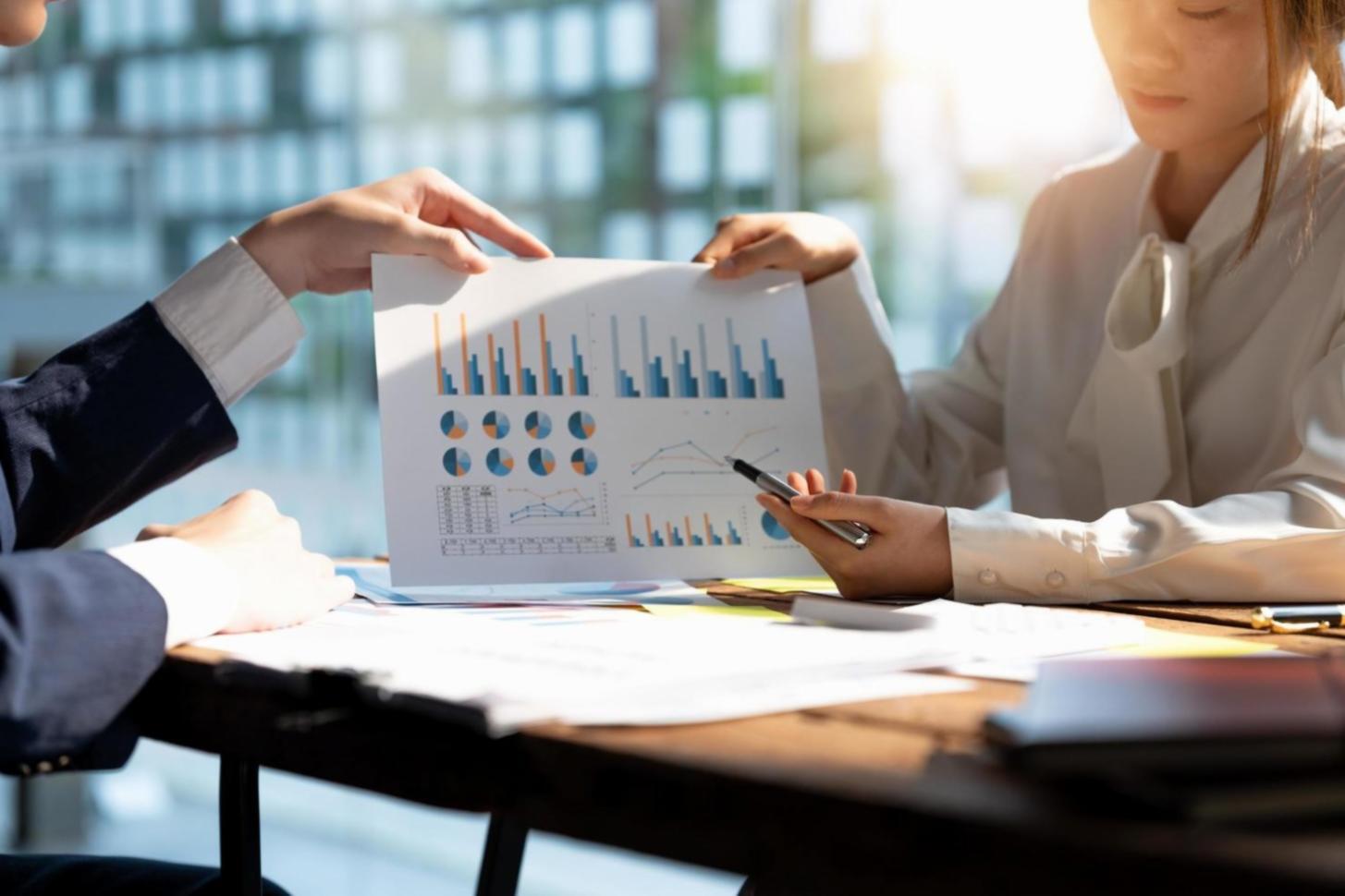 Teilnehmer beim gemeinsamen Lernen im Online-Seminar